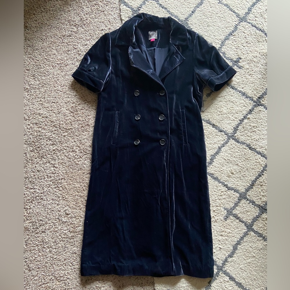 NWT Vince Camuto Velvet Short Sleeve Duster